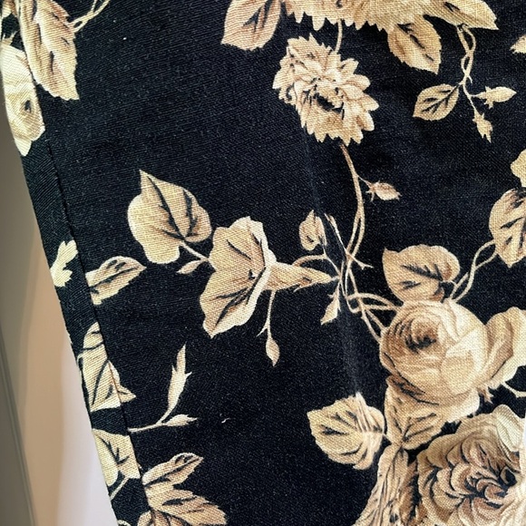 Lauren Ralph Lauren Linen Floral Tapered Leg Pants - Size 12P - Picture 3 of 9